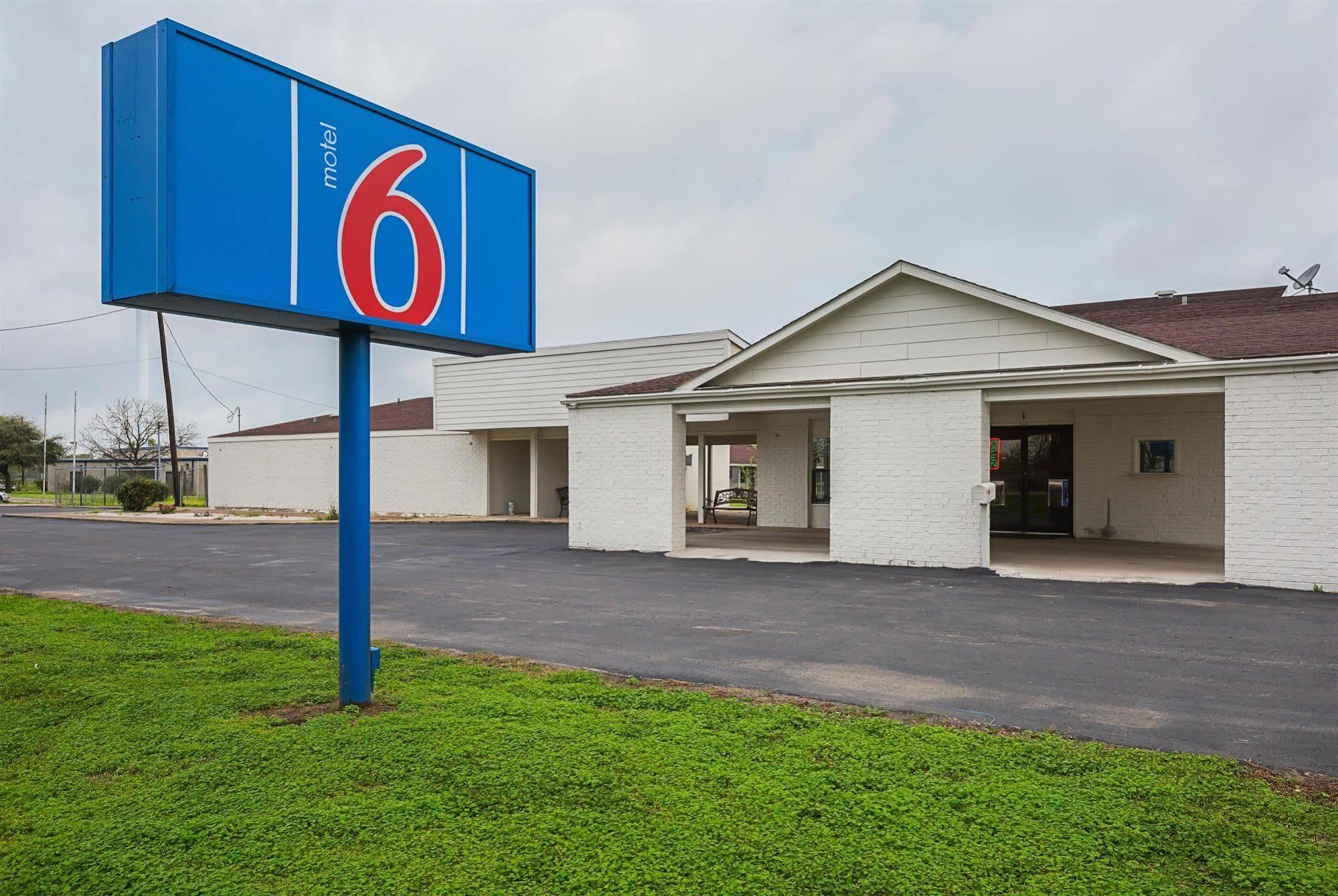 Motel 6-Madisonville, Tx Kültér fotó