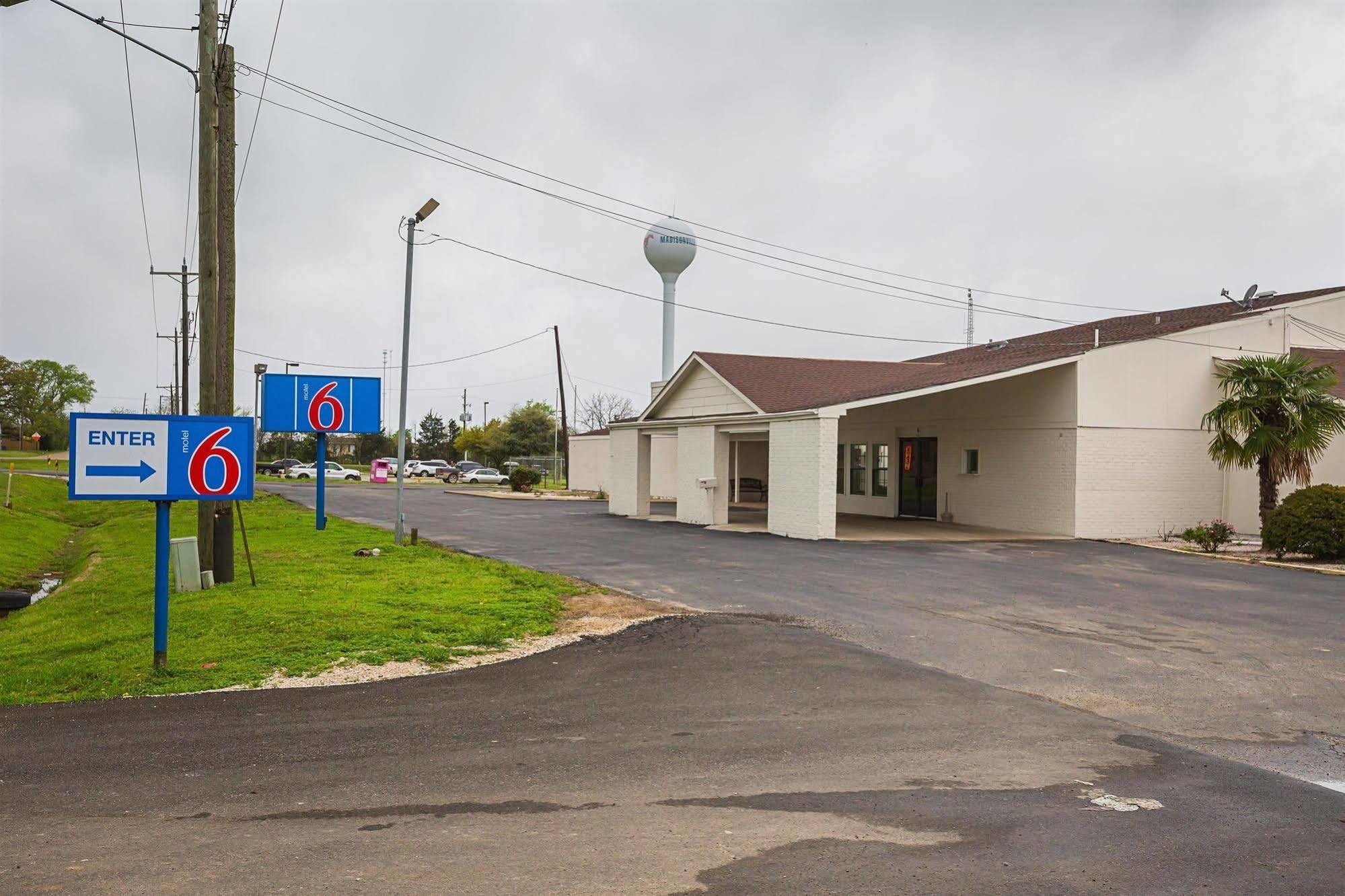 Motel 6-Madisonville, Tx Kültér fotó
