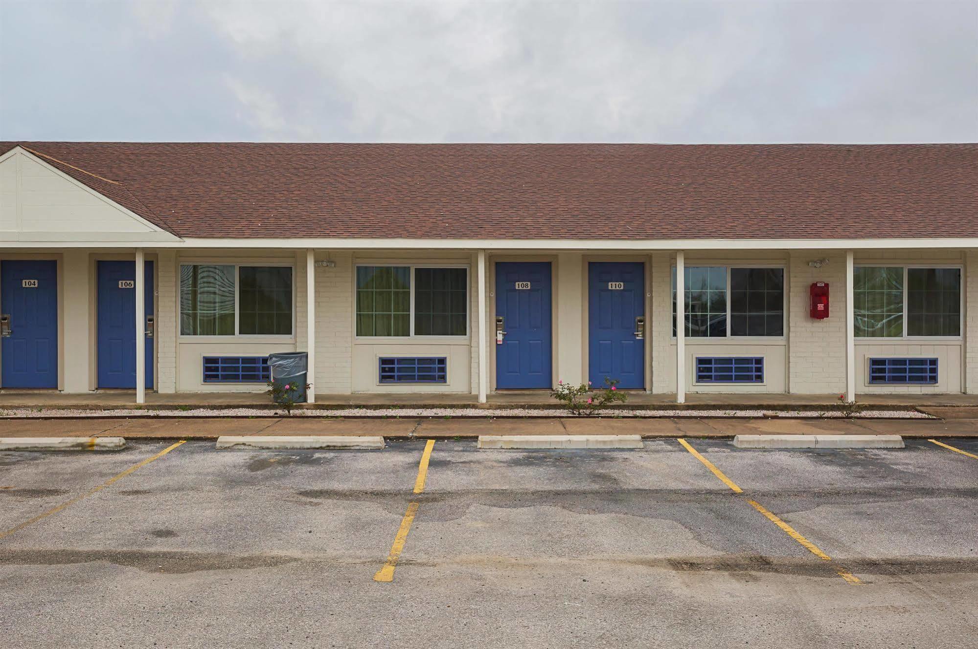 Motel 6-Madisonville, Tx Kültér fotó