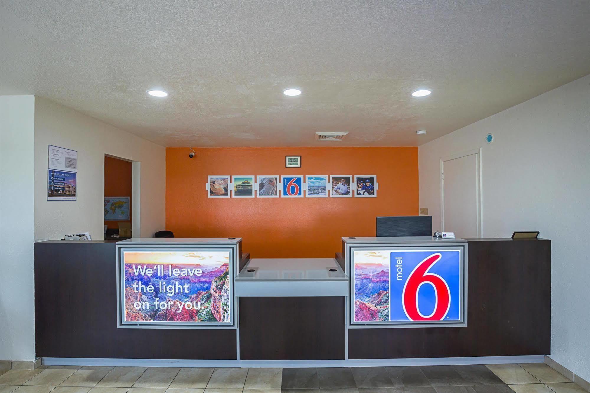 Motel 6-Madisonville, Tx Kültér fotó