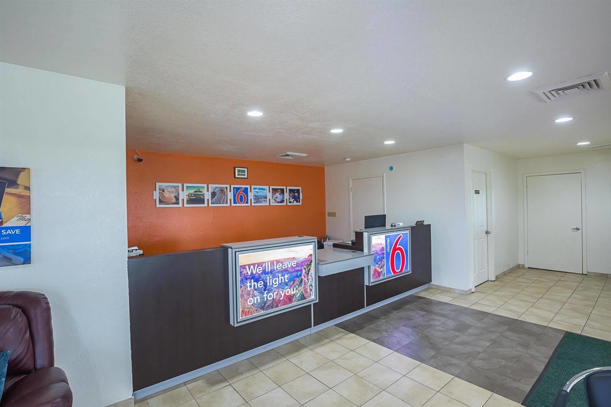 Motel 6-Madisonville, Tx Kültér fotó