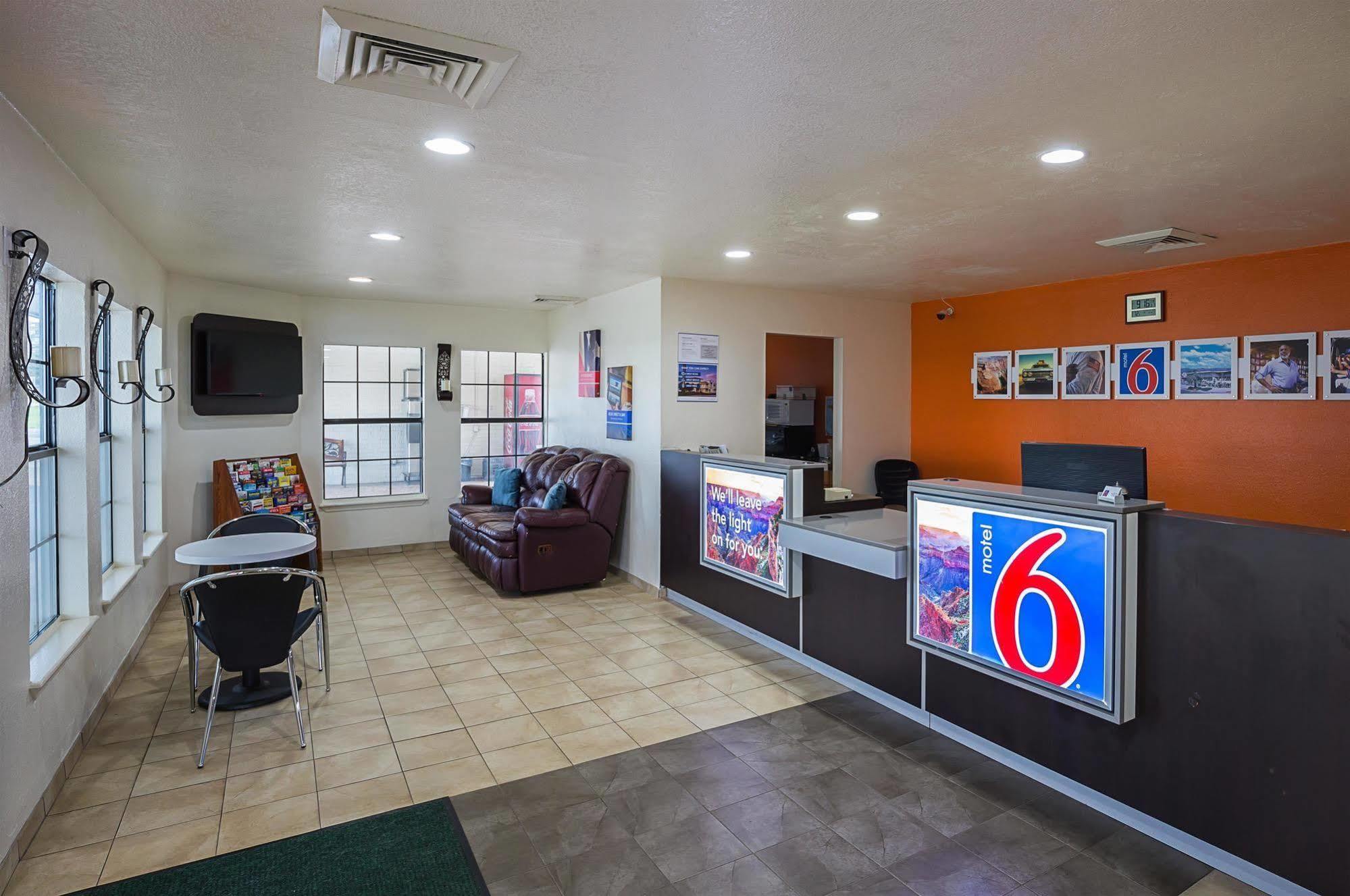 Motel 6-Madisonville, Tx Kültér fotó