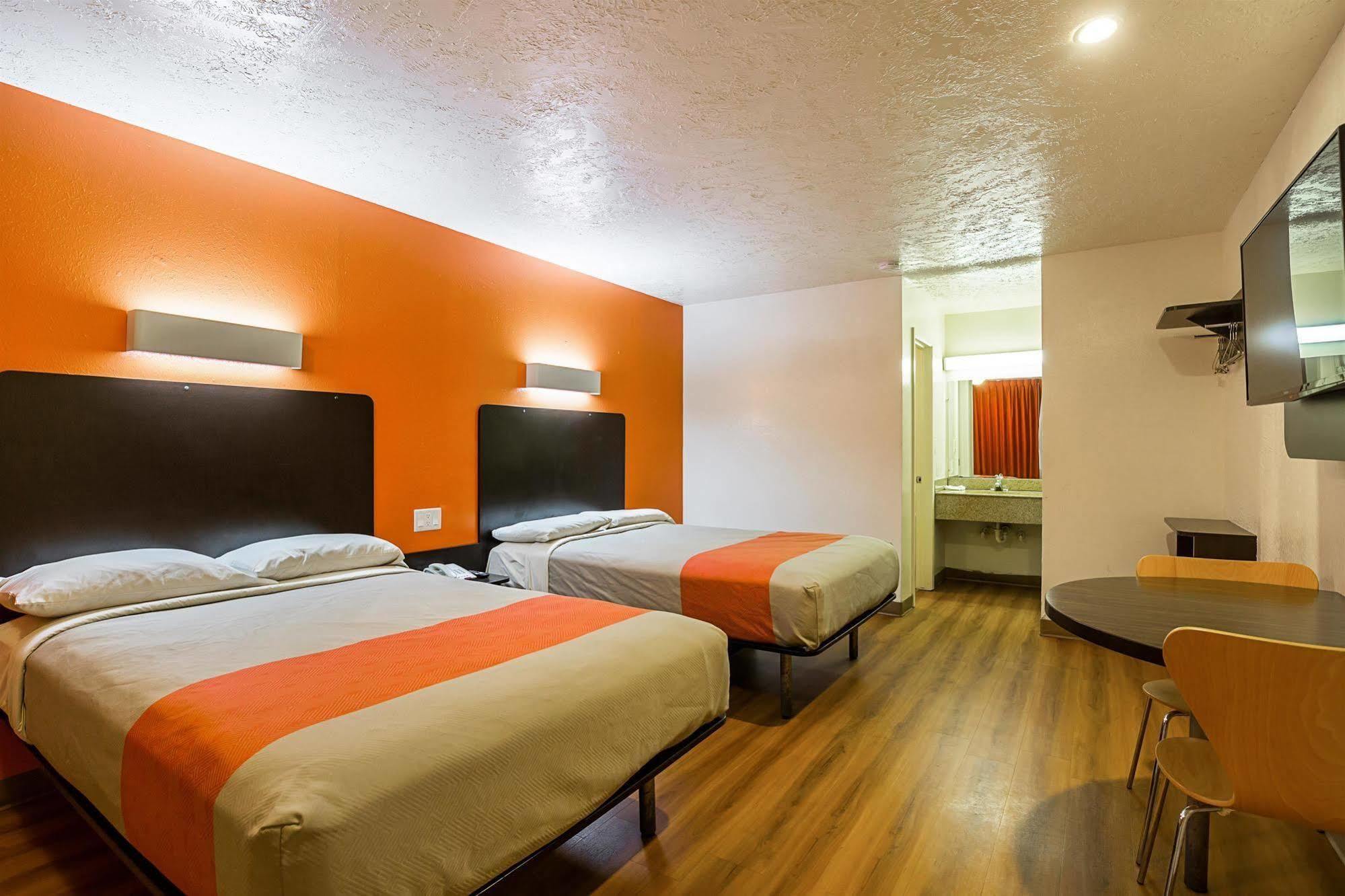 Motel 6-Madisonville, Tx Kültér fotó