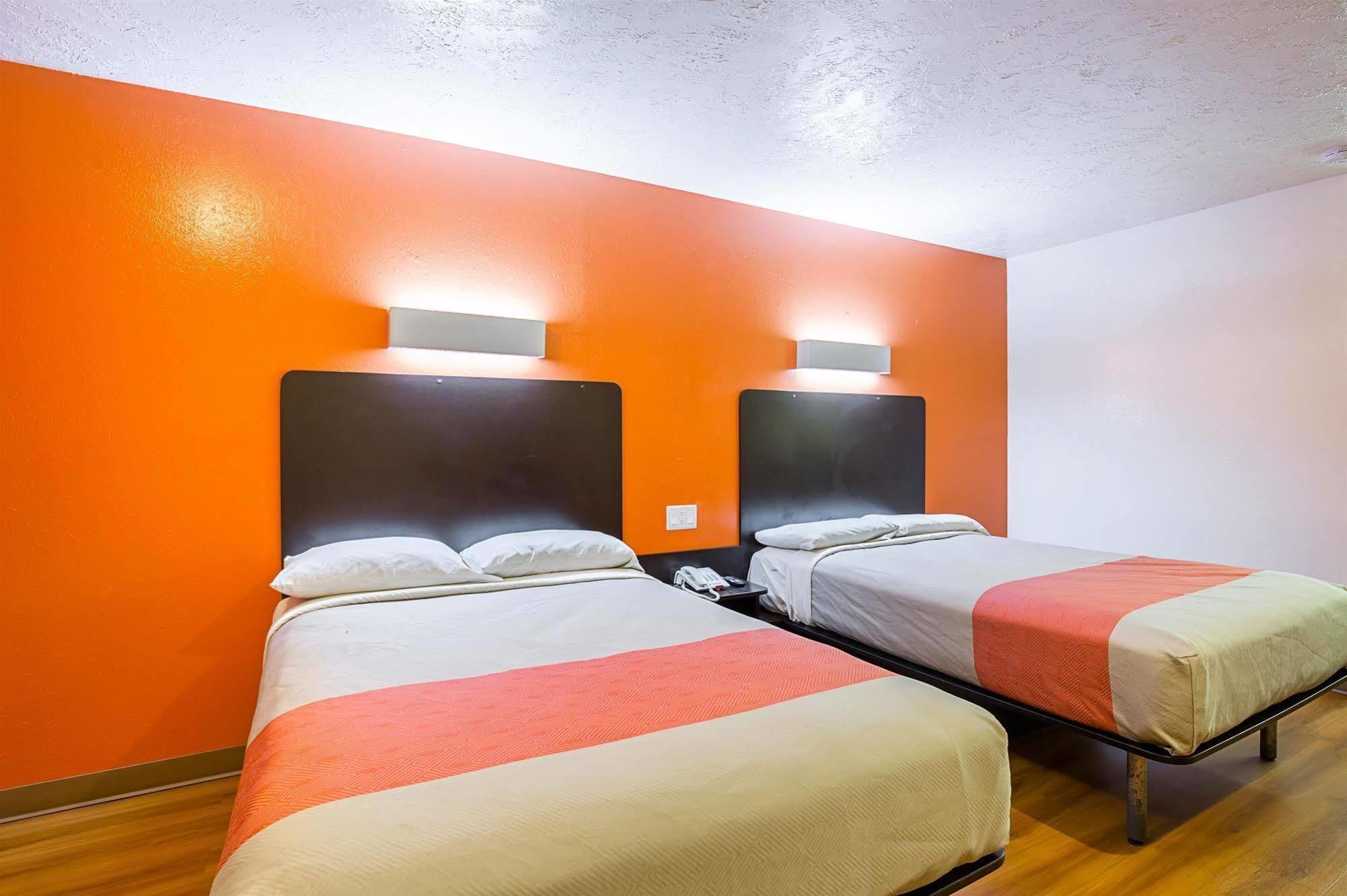 Motel 6-Madisonville, Tx Kültér fotó
