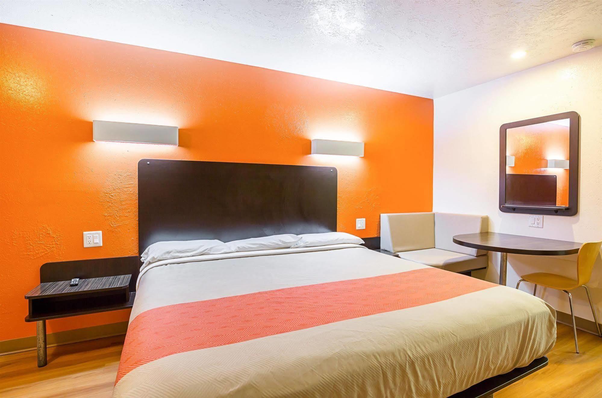 Motel 6-Madisonville, Tx Kültér fotó